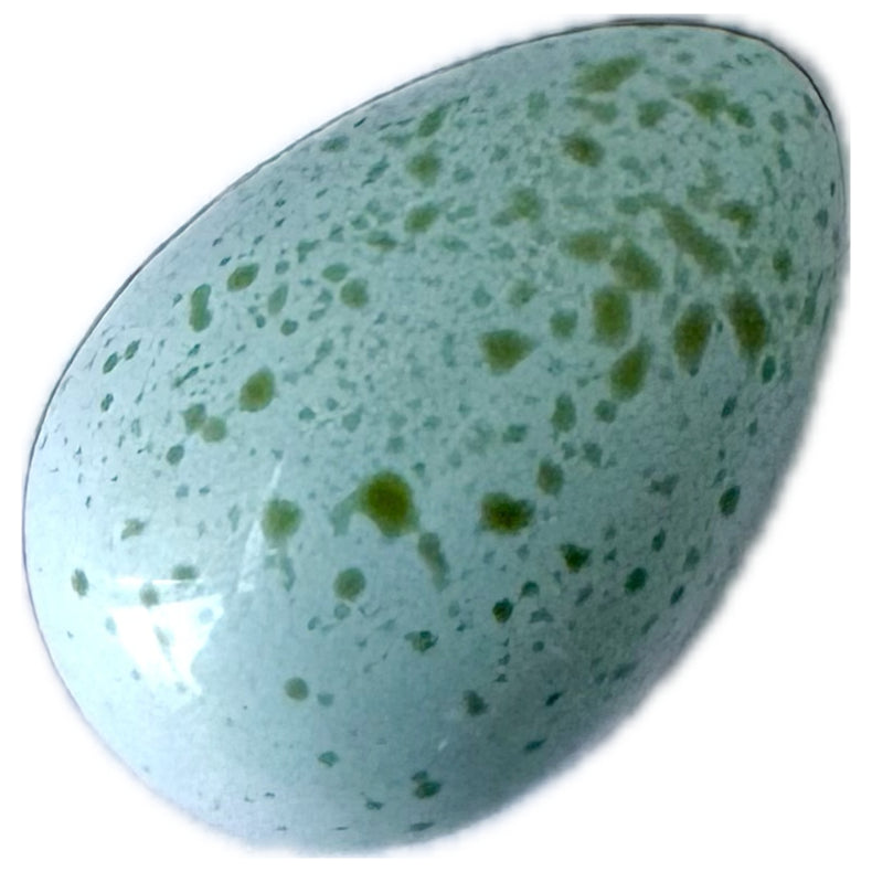 What could be more quintessentially Easter than a peanut butter egg? We've filled ours with a blend of natural peanut butter & blonde chocolate for an indulgent twist.